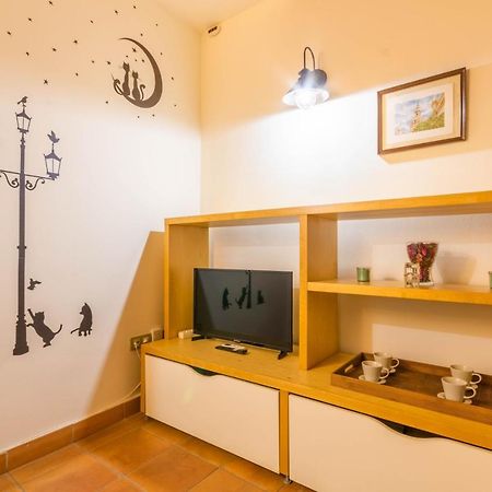 Macarena Muralla Encantada Apartment Seville Exterior photo